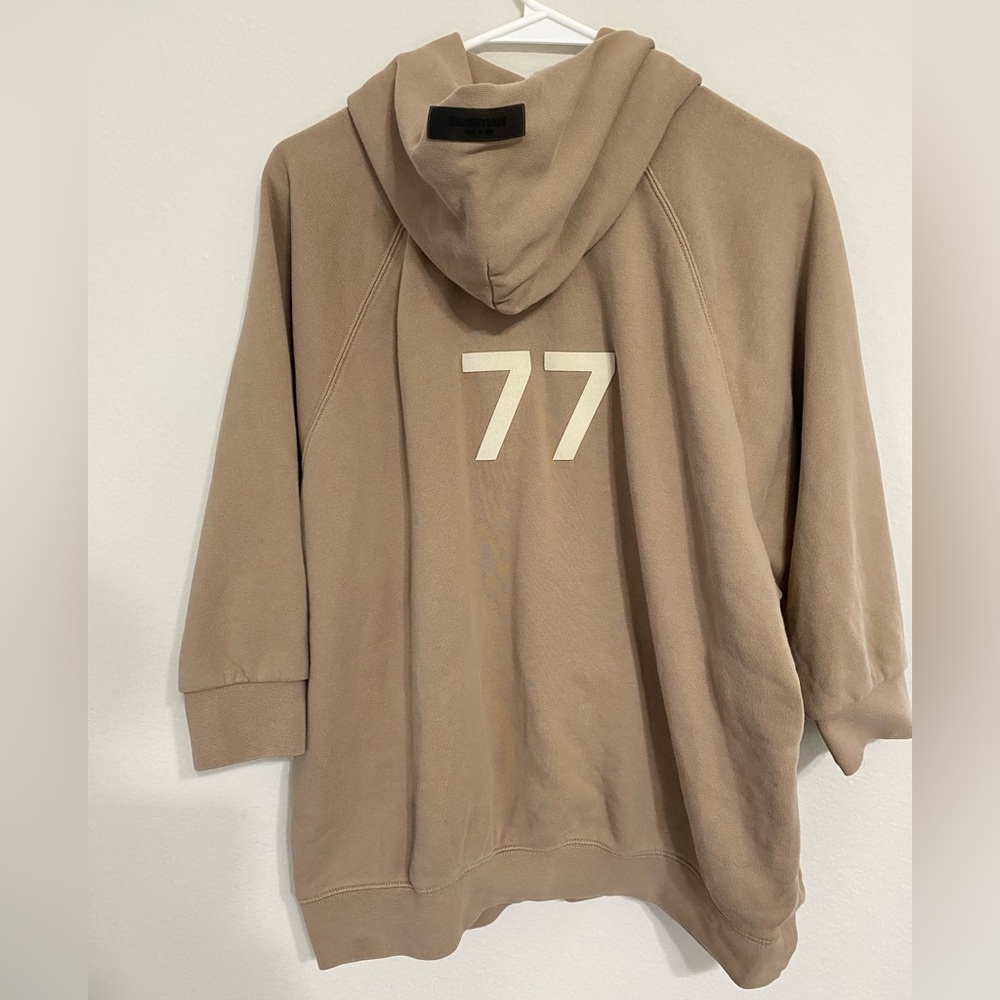 Fear of god essentials women’s size m
